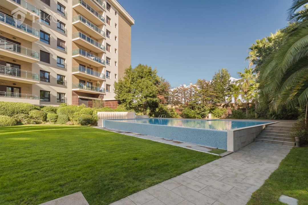 Apartamento T3 para Venda em Odivelas Foto 2