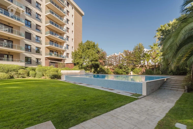 Apartamento T3 para Venda em Odivelas Foto 2