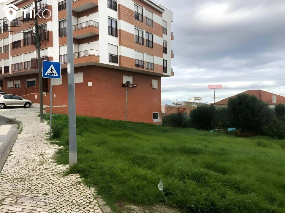 Terreno para Venda em Mina de Água Foto 4