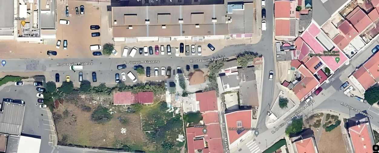 Terreno para Venda em Ajuda Foto 6