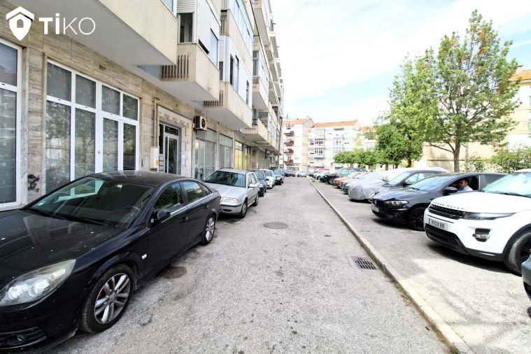 Negócio para Venda em Laranjeiro e Feijó Foto 8