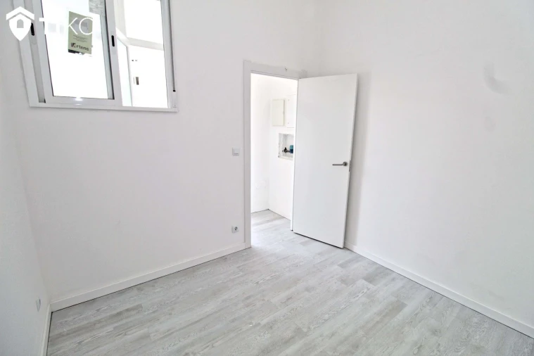 Negócio para Venda em Laranjeiro e Feijó Foto 11