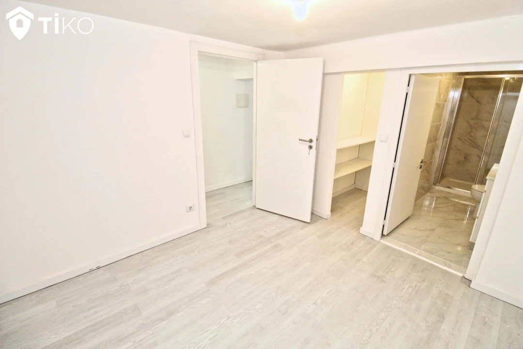 Negócio para Venda em Laranjeiro e Feijó Foto 19