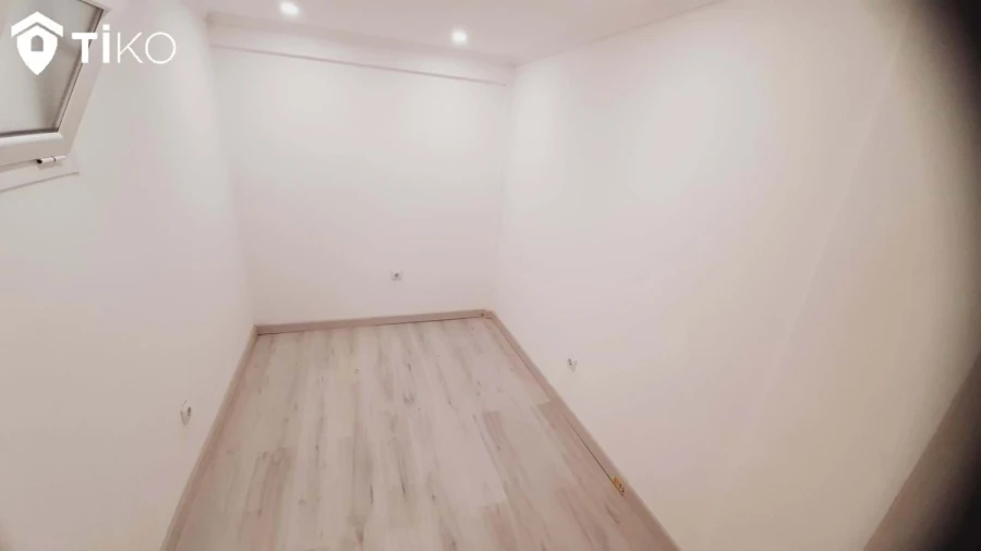 Negócio para Venda em Corroios Foto 9