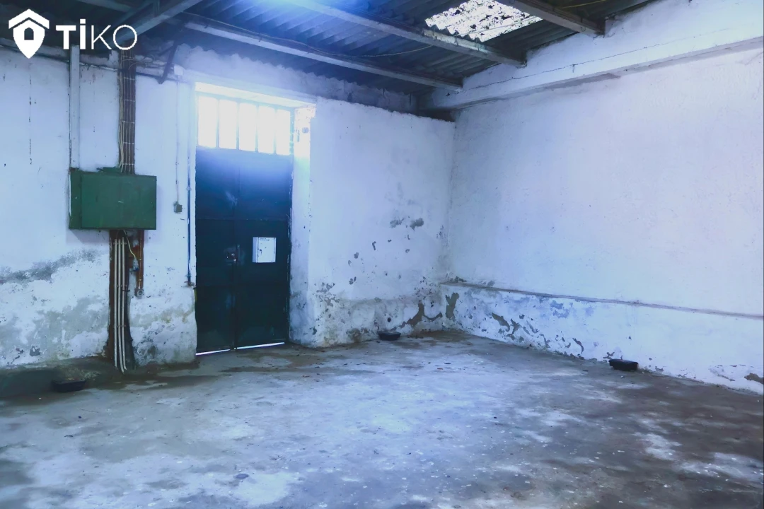 Moradia T3 para Venda em Azurara Foto 11