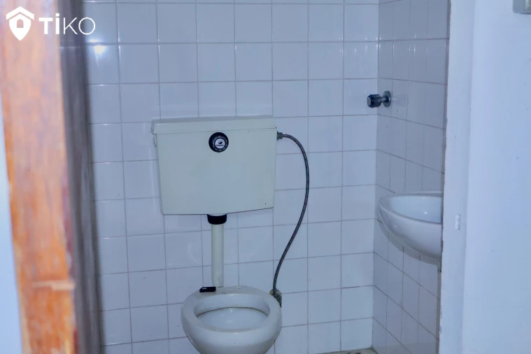 Moradia T3 para Venda em Azurara Foto 13