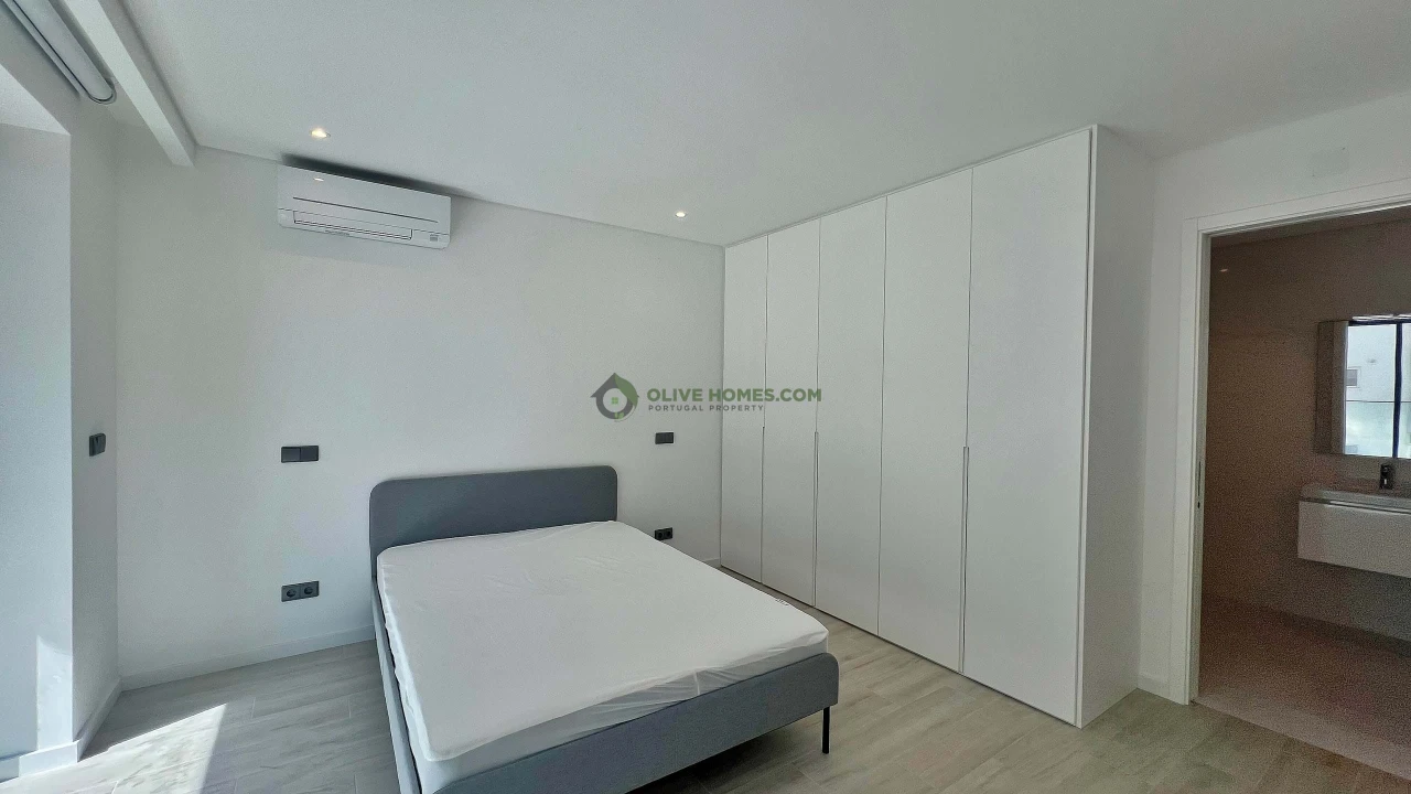Apartamento T2 para Venda em Quarteira Foto 20
