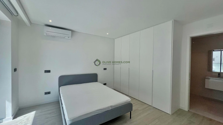 Apartamento T2 para Venda em Quarteira Foto 20