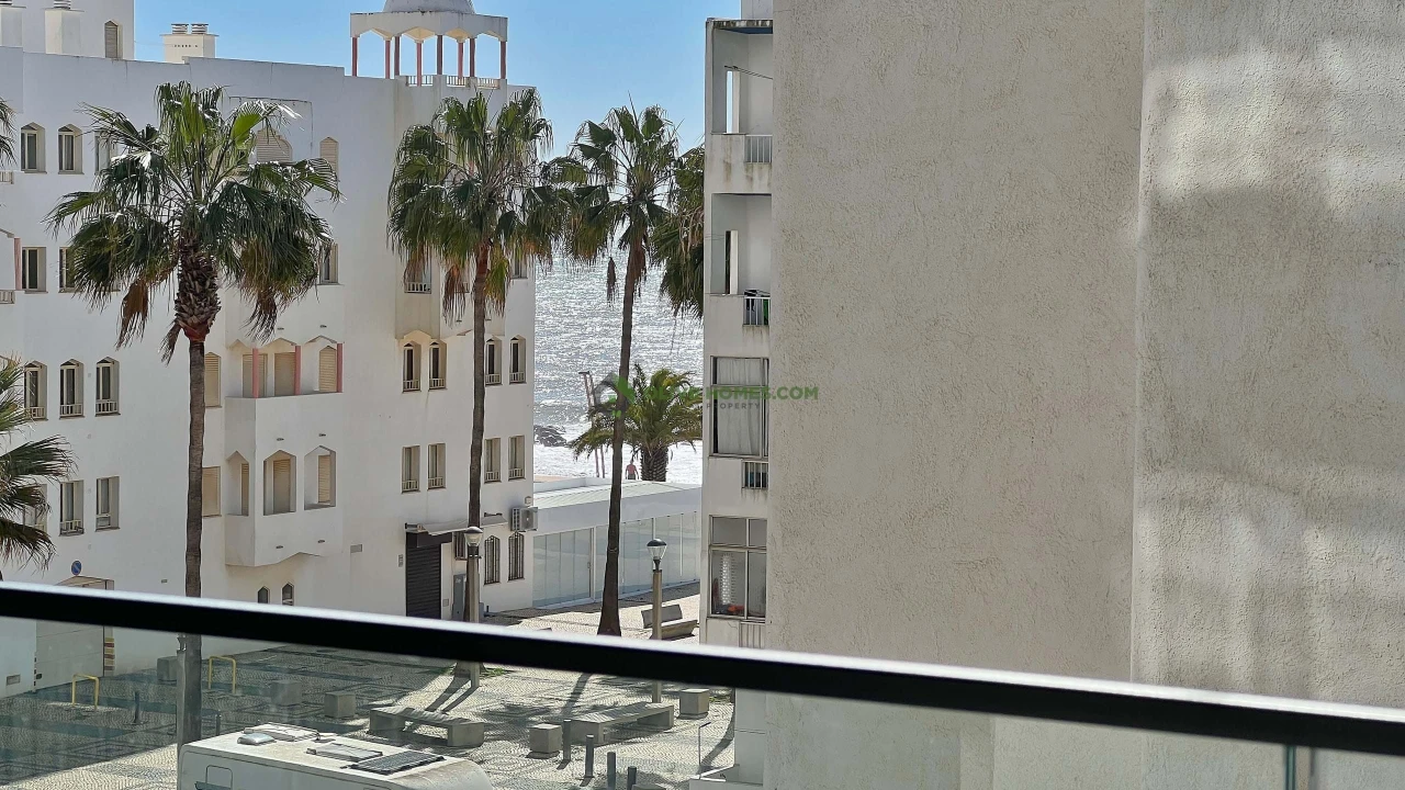 Apartamento T2 para Venda em Quarteira Foto 12