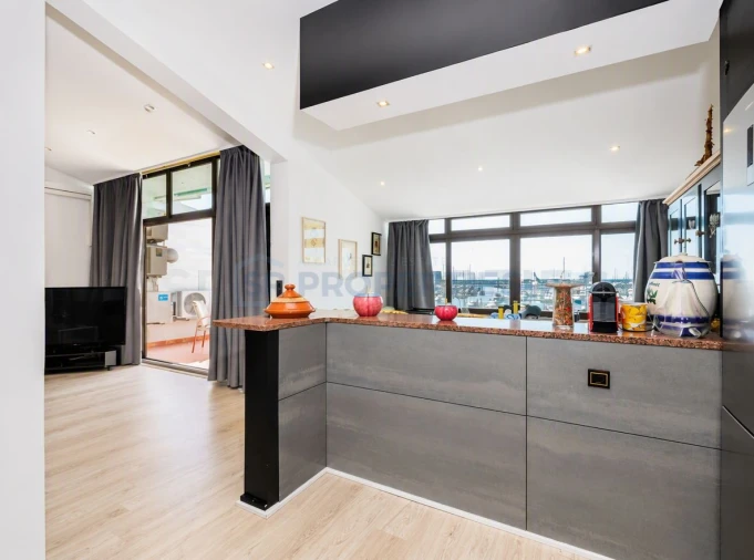 Apartamento T3 para Venda em Quarteira Foto 14