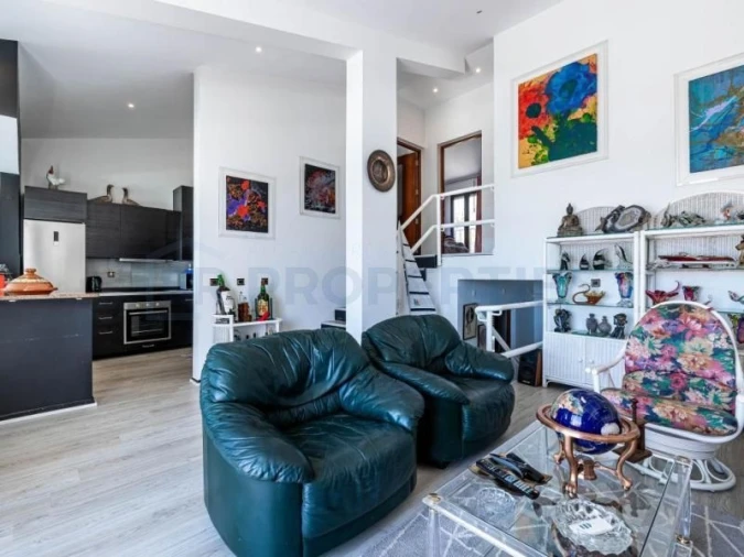 Apartamento T3 para Venda em Quarteira Foto 7