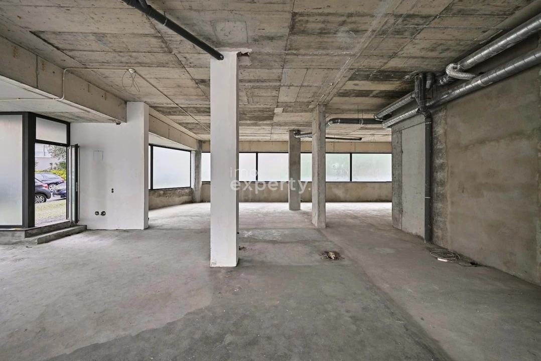 Negócio para Venda em Santa Marinha Foto 17