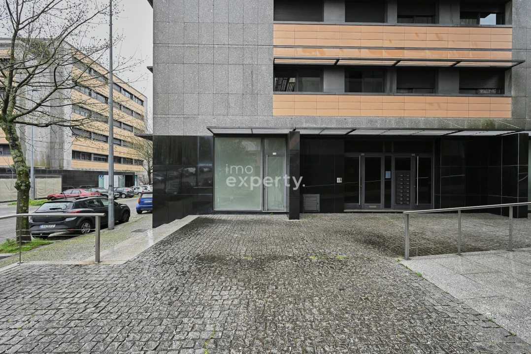 Negócio para Venda em Santa Marinha Foto 4