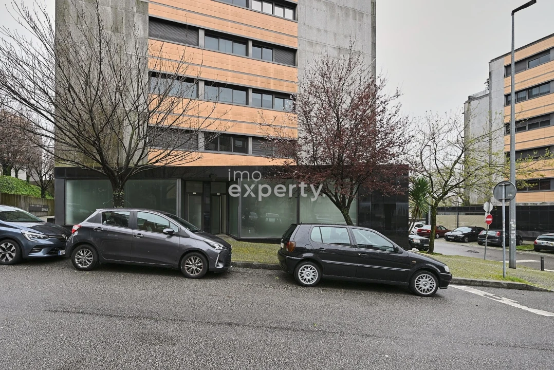 Negócio para Venda em Santa Marinha Foto 7