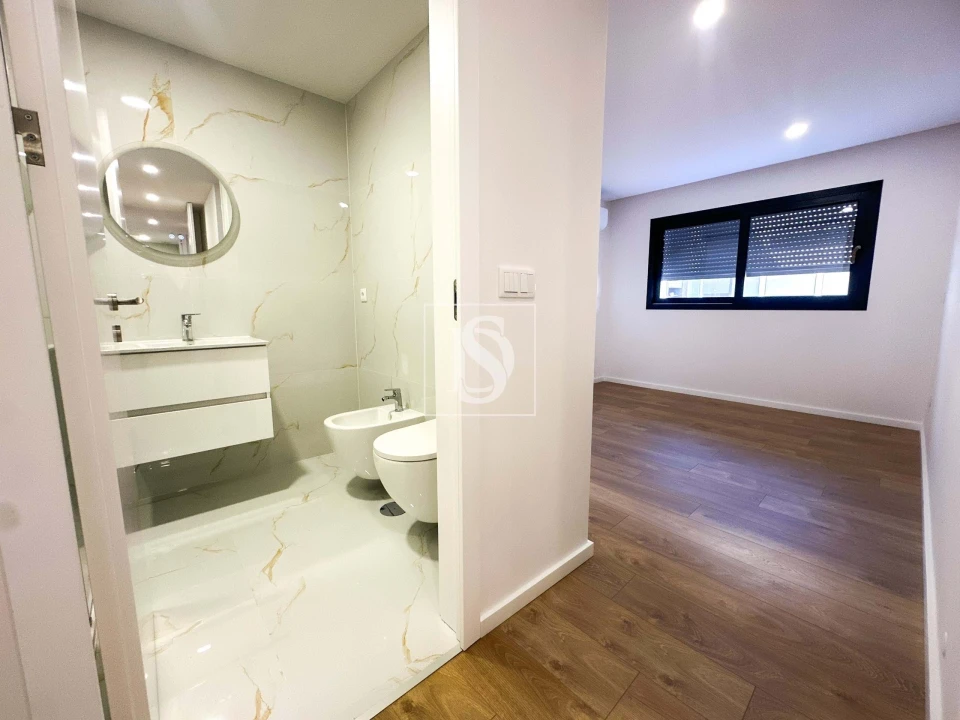 Apartamento T3 para Venda em Vila de Prado Foto 5