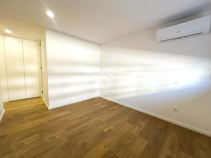 Apartamento T3 para Venda em Vila de Prado Foto 7
