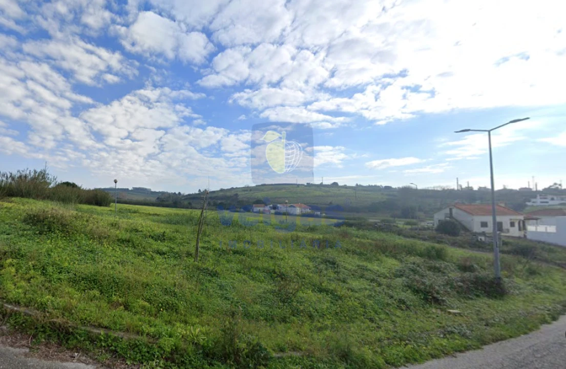 Terreno para Venda em Lourinhã e Atalaia Foto 6