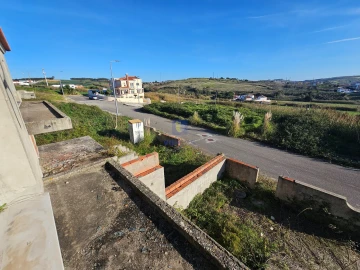 Terreno para Venda em Lourinhã e Atalaia