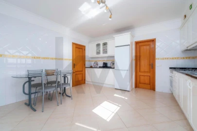 Moradia T4 para Venda em Castro Marim