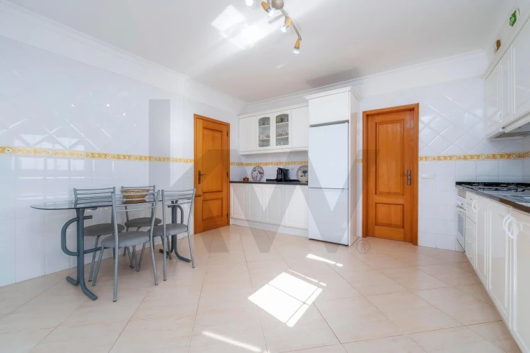 Moradia T4 para Venda em Castro Marim Foto 6