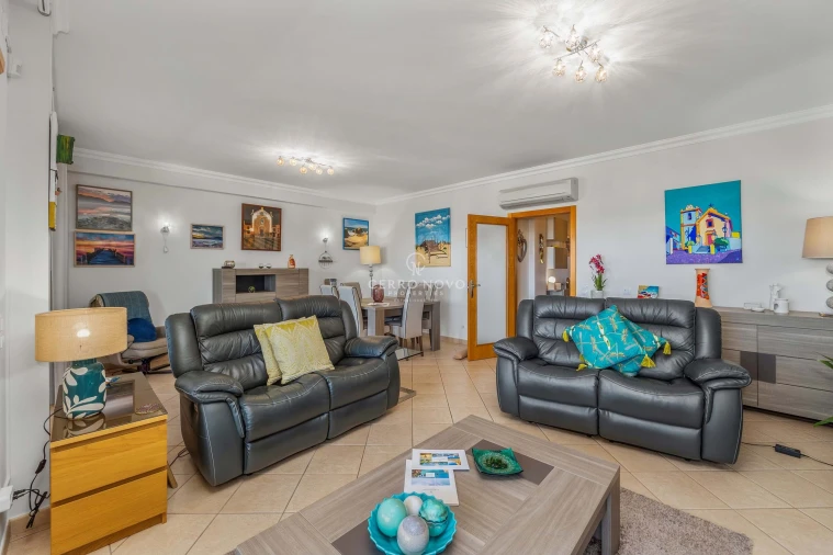 Apartamento T3 para Venda em Guia Foto 9