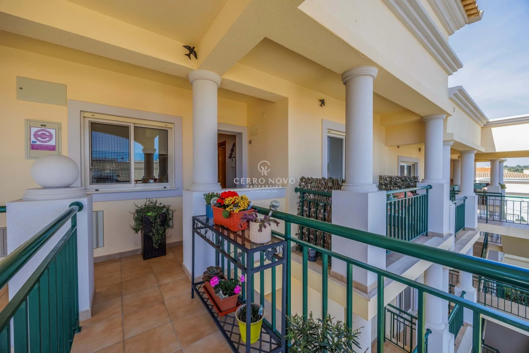 Apartamento T3 para Venda em Guia Foto 8