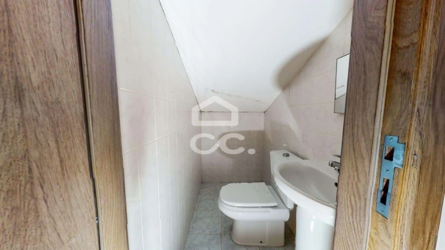 Quinta T8 para Venda em Poiares Foto 46