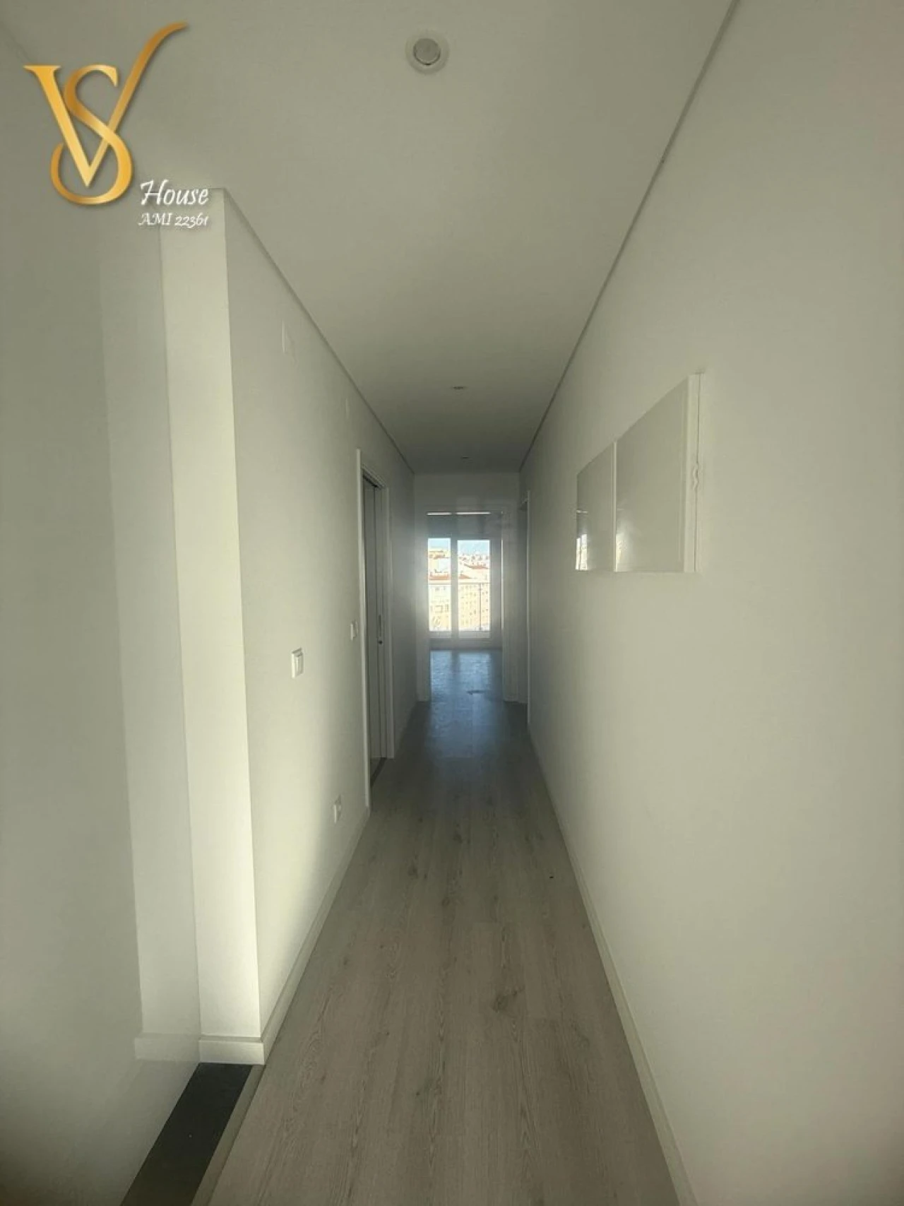 Apartamento T2 para Venda em Corroios Foto 7