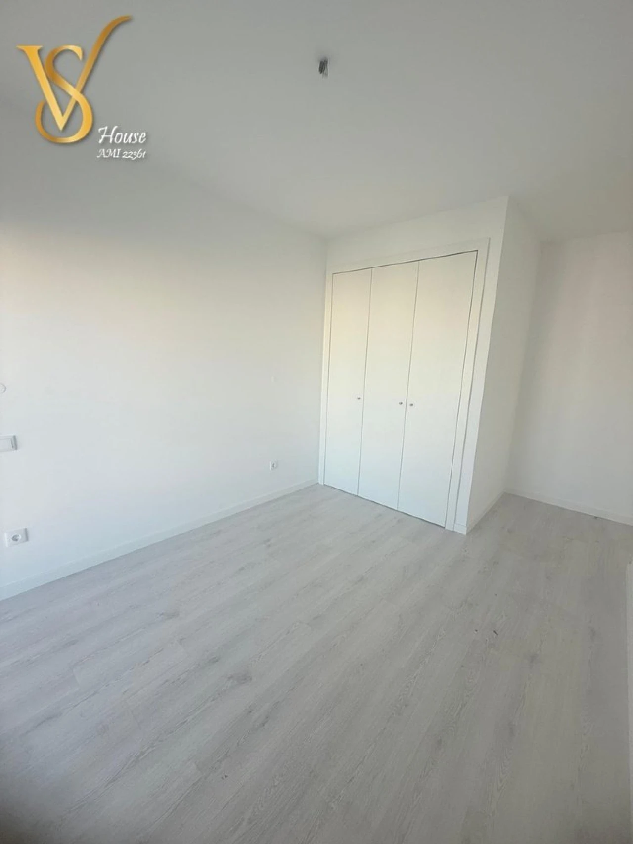 Apartamento T2 para Venda em Corroios Foto 4