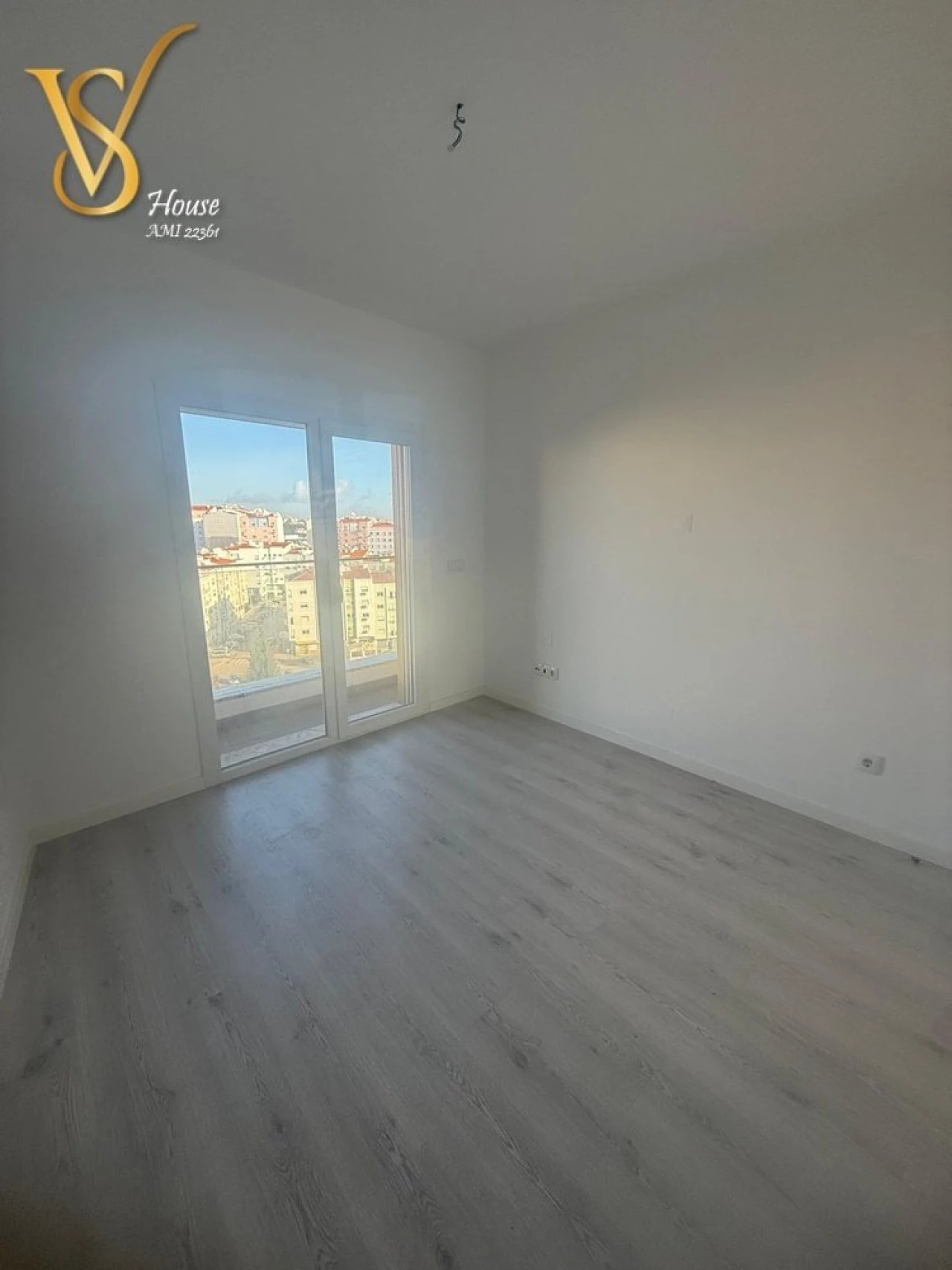 Apartamento T2 para Venda em Corroios Foto 14