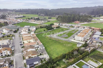 Terreno para Venda em Castêlo da Maia