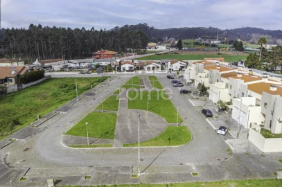 Terreno para Venda em Castêlo da Maia