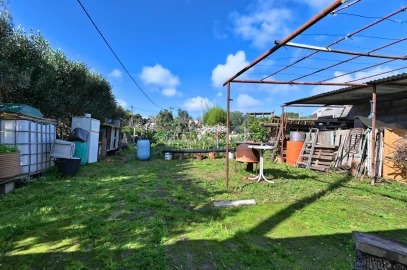 Terreno para Venda em São Domingos de Rana