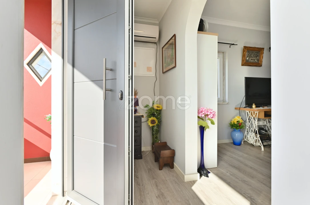 Terreno para Venda em São Domingos de Rana Foto 9