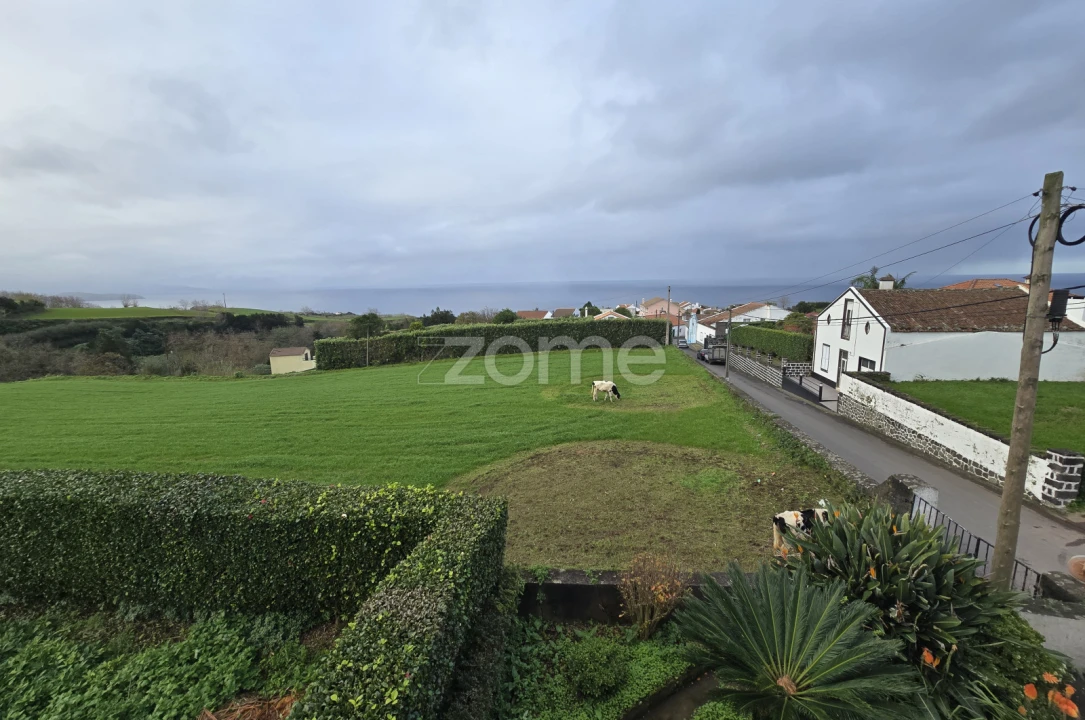 Moradia T3 para Venda em Lomba da Maia Foto 13