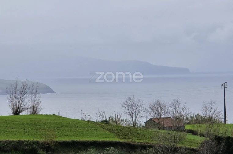 Moradia T3 para Venda em Lomba da Maia Foto 14