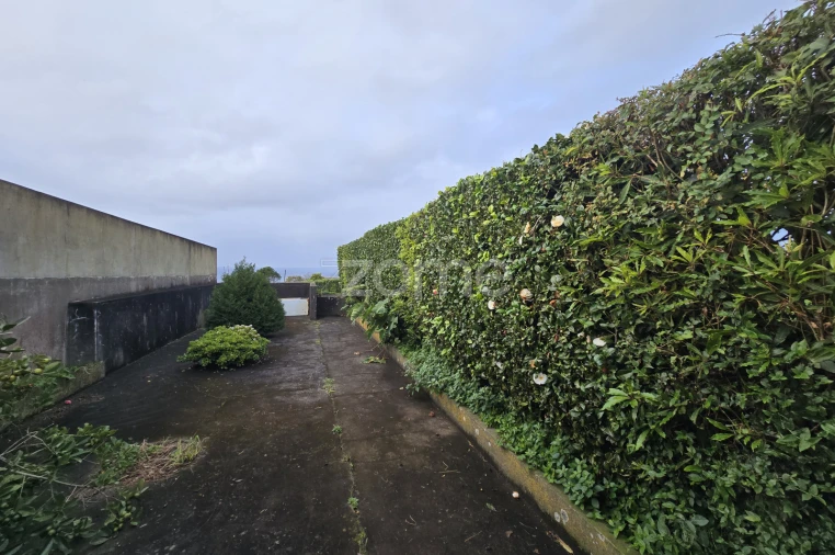 Moradia T3 para Venda em Lomba da Maia Foto 23