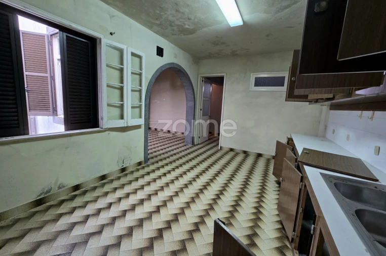 Moradia T3 para Venda em Lomba da Maia Foto 6