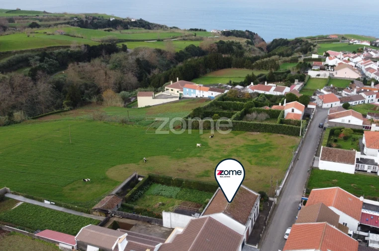 Moradia T3 para Venda em Lomba da Maia Foto 9