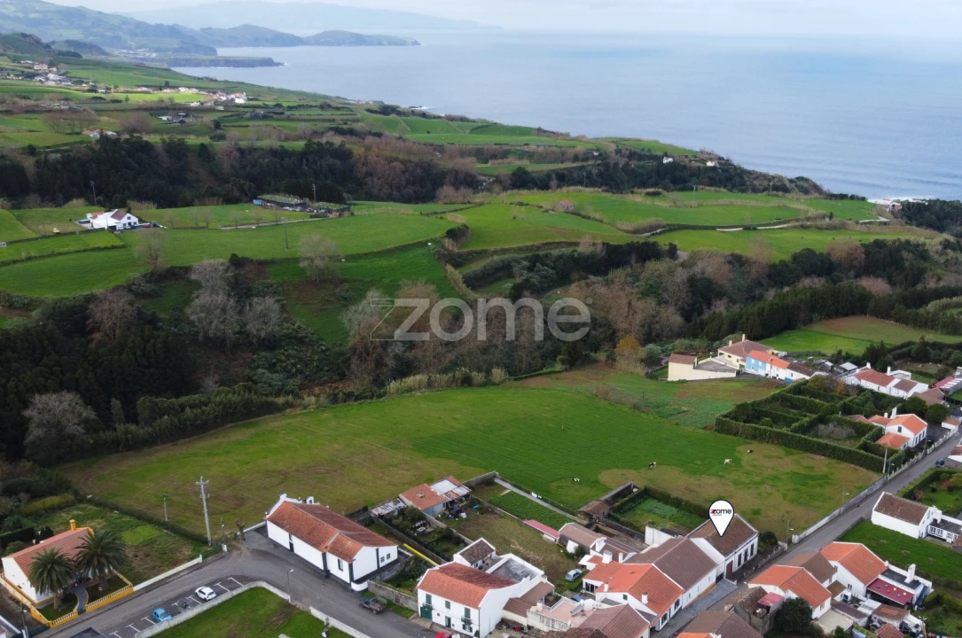 Moradia T3 para Venda em Lomba da Maia Foto 9