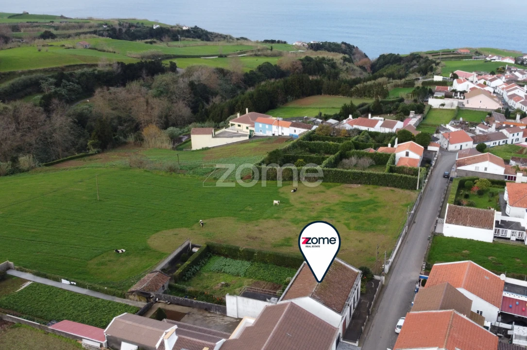 Moradia T3 para Venda em Lomba da Maia Foto 8