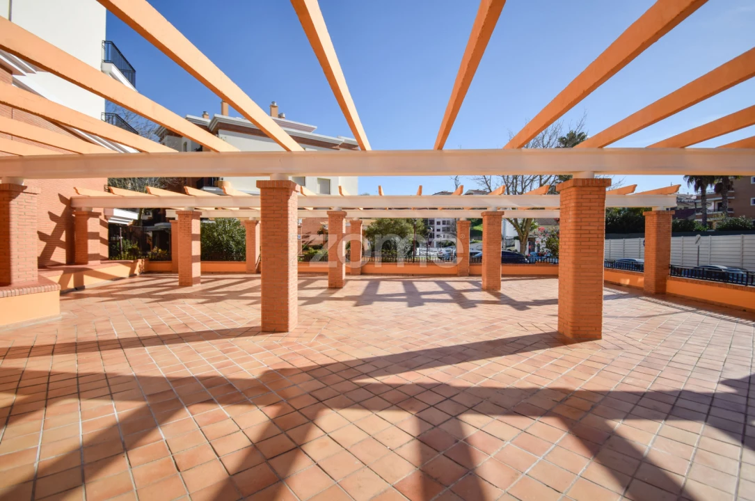 Garagem para Venda em Alverca do Ribatejo e Sobralinho Foto 4