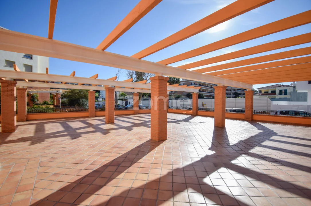 Garagem para Venda em Alverca do Ribatejo e Sobralinho Foto 3