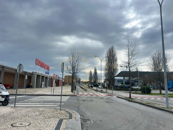 Loja para Venda em Póvoa de Varzim, Beiriz e Argivai