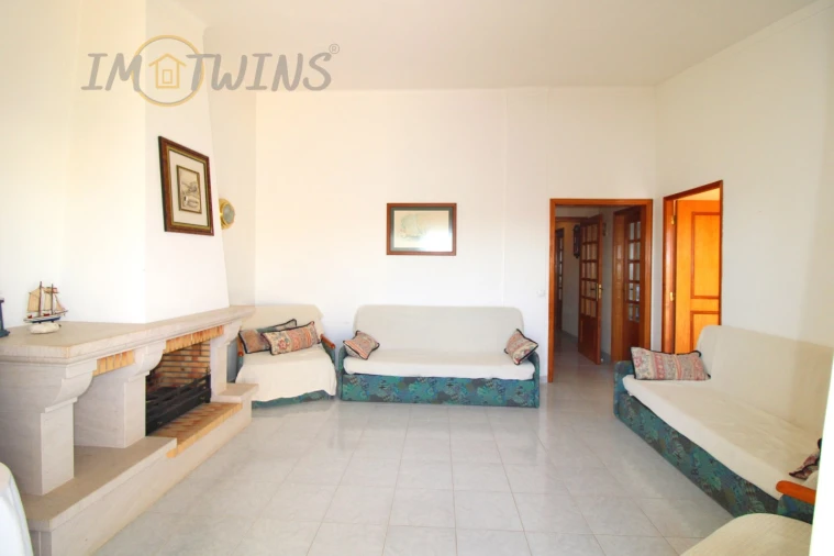 Apartamento T2 para Venda em Alvor Foto 12