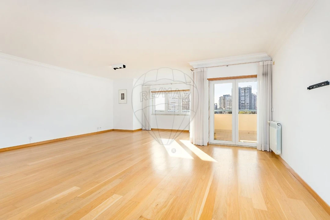 Apartamento T4 para Venda em Belém Foto 7