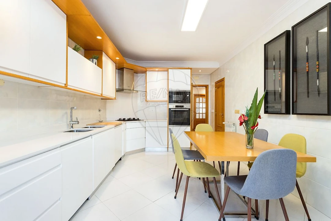 Apartamento T4 para Venda em Belém Foto 11