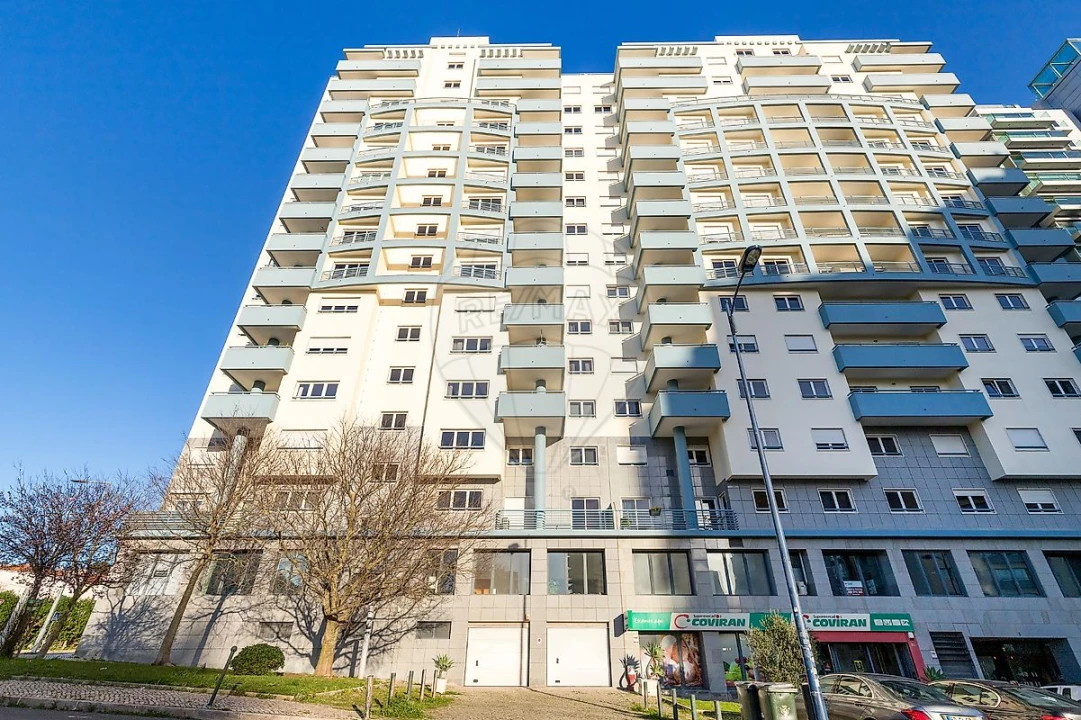 Apartamento T4 para Venda em Belém Foto 2