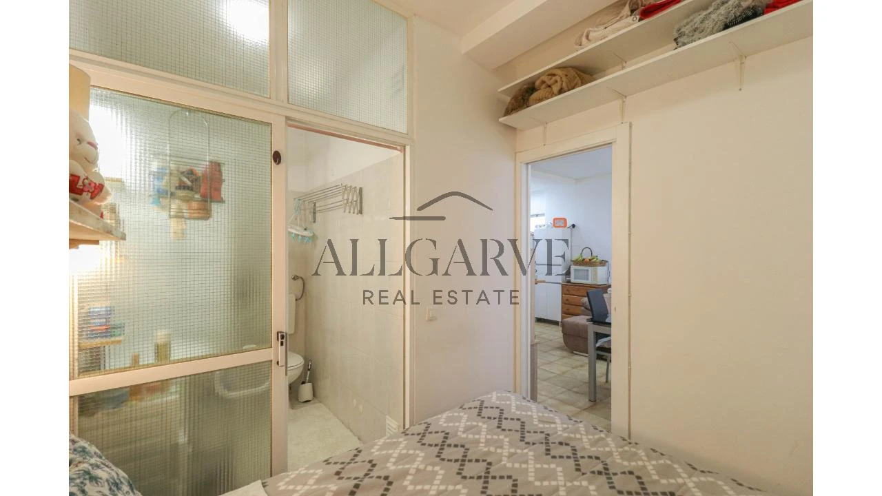 Apartamento para Venda em Portimão Foto 7