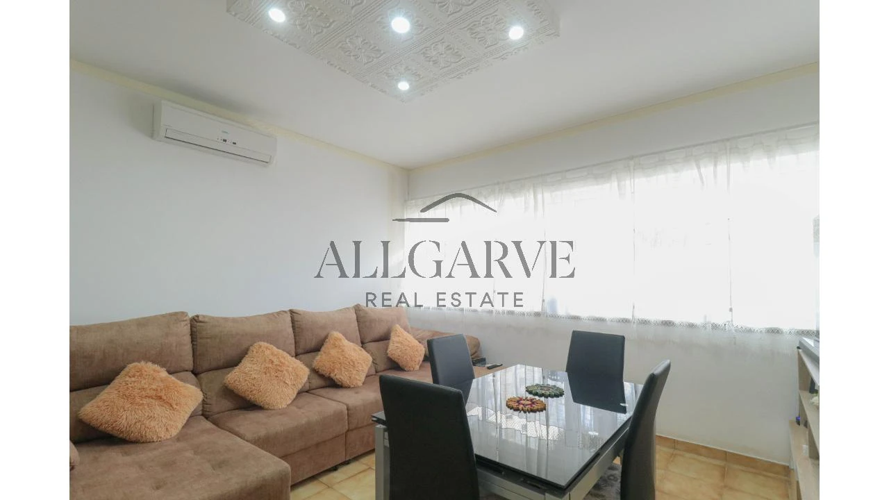 Apartamento para Venda em Portimão Foto 1